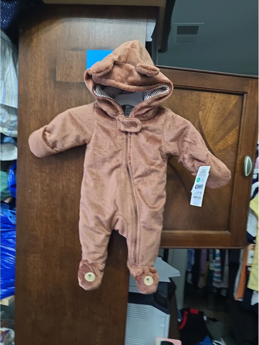 Newborn brand new snow suit from carter's item 2G2